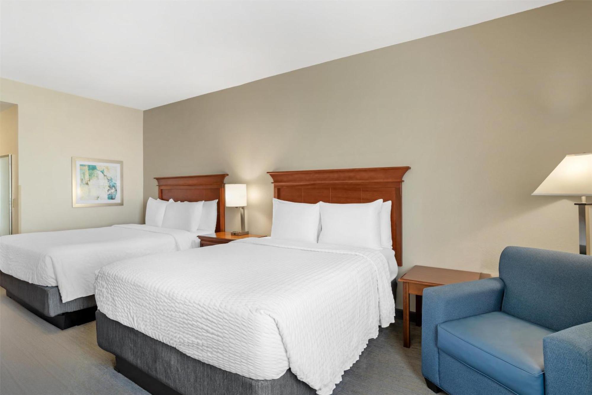 Best Western Plus Executive Hotel & Suites Салфер Экстерьер фото